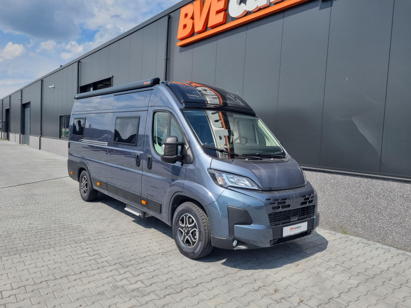 Clever Runner 640 Skyroof 180HP Busbiker photo: 23