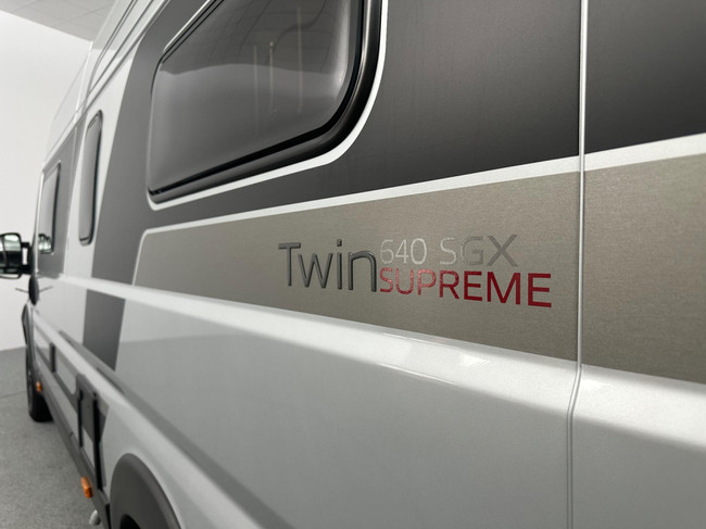 Adria Twin Supreme 640 SGX foto: 16