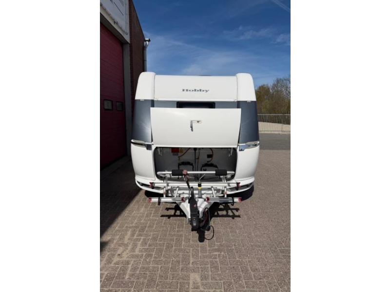 Hobby Excellent 495 UFE Incl. Mover Toldo foto: 8