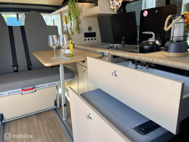 Volkswagen T6 2019 Florida L2H1 98k km Two-tone foto: 5