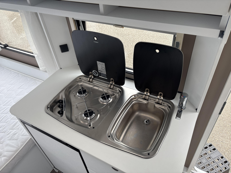 Dethleffs C'Go 415 QL NIEUWSTAAT EN NIEUWE TENT  foto: 10