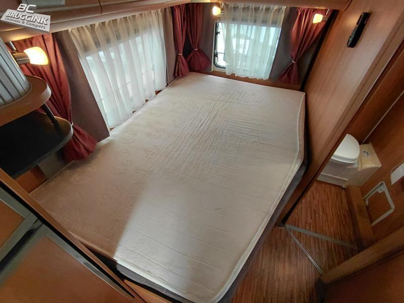 Dethleffs Advantage 6501 B - FRANS BED - B RIJBEWIJS  foto: 10