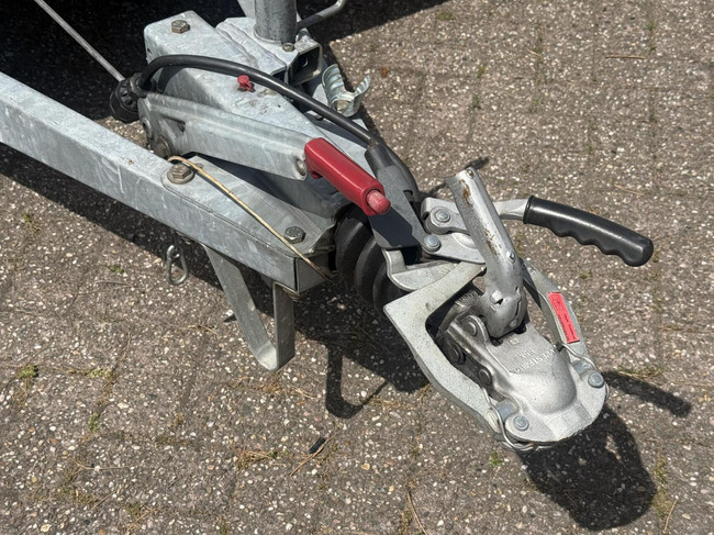 TEC TE 360 K Siena Saphir met mover en voortent foto: 17