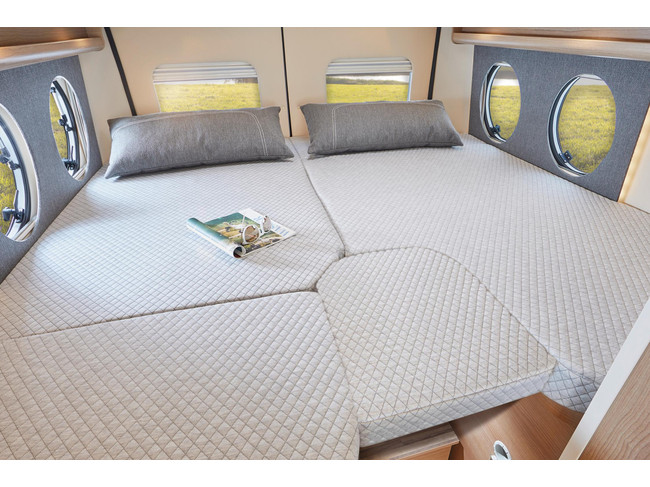 Malibu Van Diversity 640 LE K Charming GT Skyview foto: 4