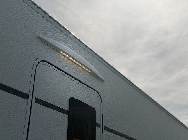 Dethleffs CAMPER 460 EL foto: 3