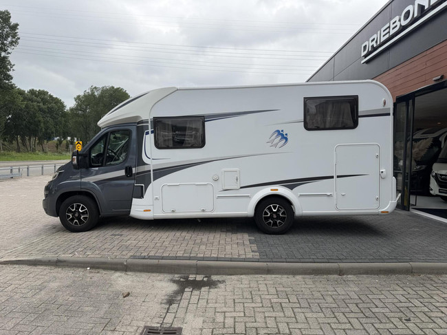 Knaus 650 Meg Sun Ti Automatik Einzelbetten Maxxfan Flacher Boden Foto: 7