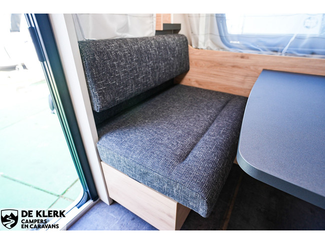 Dethleffs CAMPER 460 EL Christmas Special foto: 9