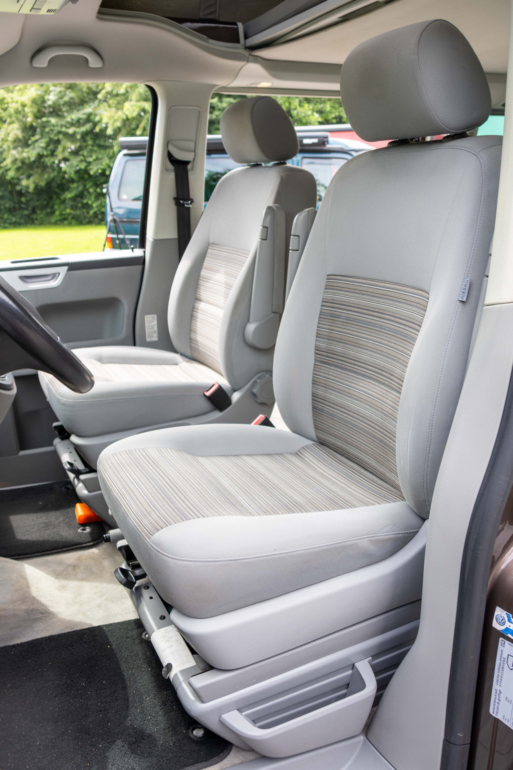 Volkswagen California Comfortline Foto: 13