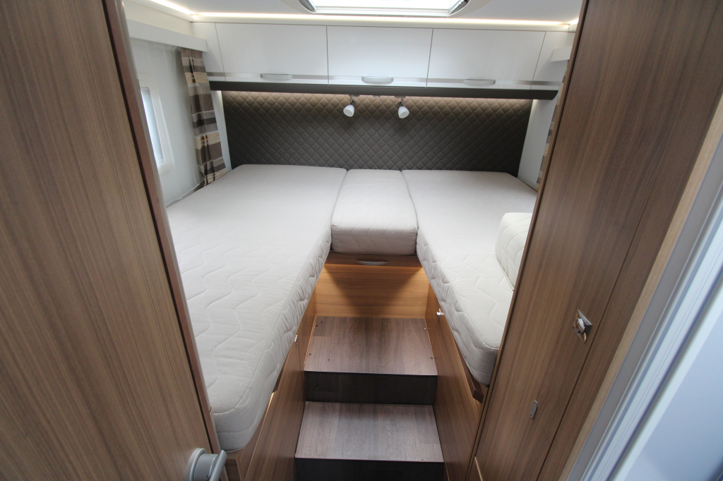 Adria Coral 670 S SL foto: 12