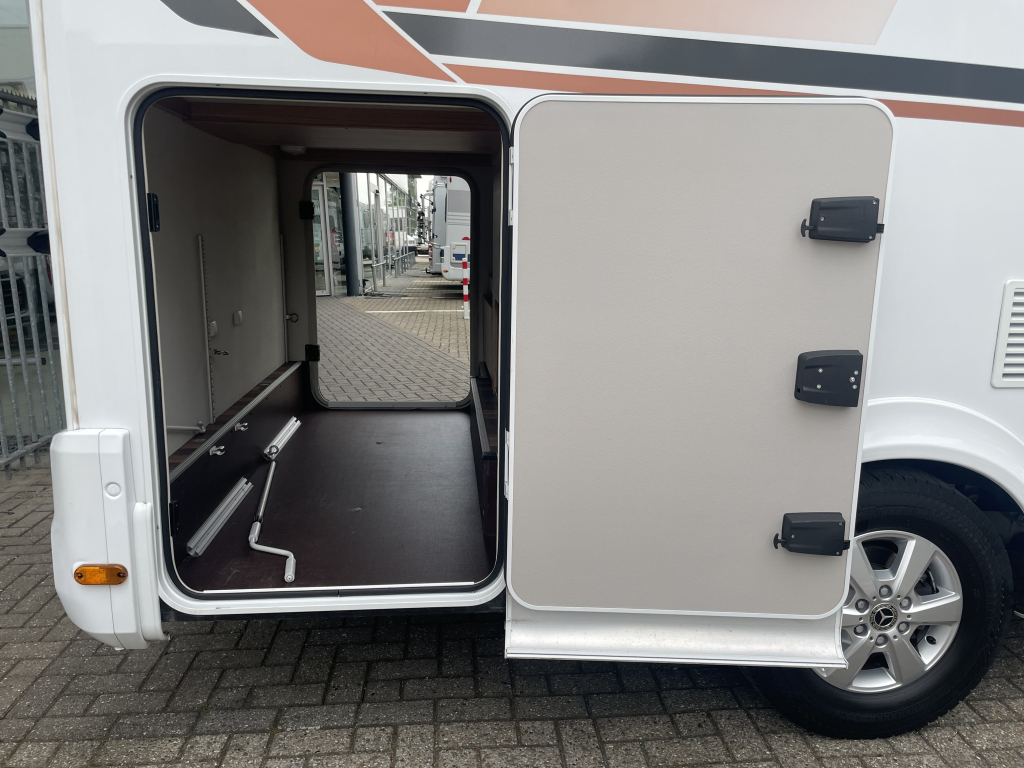 Weinsberg CaraCompact 600 MEG ENKELE BEDDEN 9TRONIC AUTOMAAT foto: 20