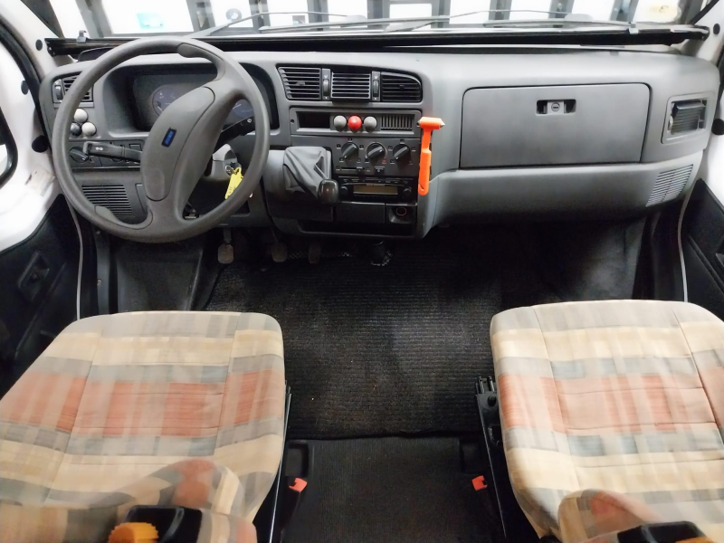Hymer Tramp met maxxfan, zonnepaneel  foto: 12