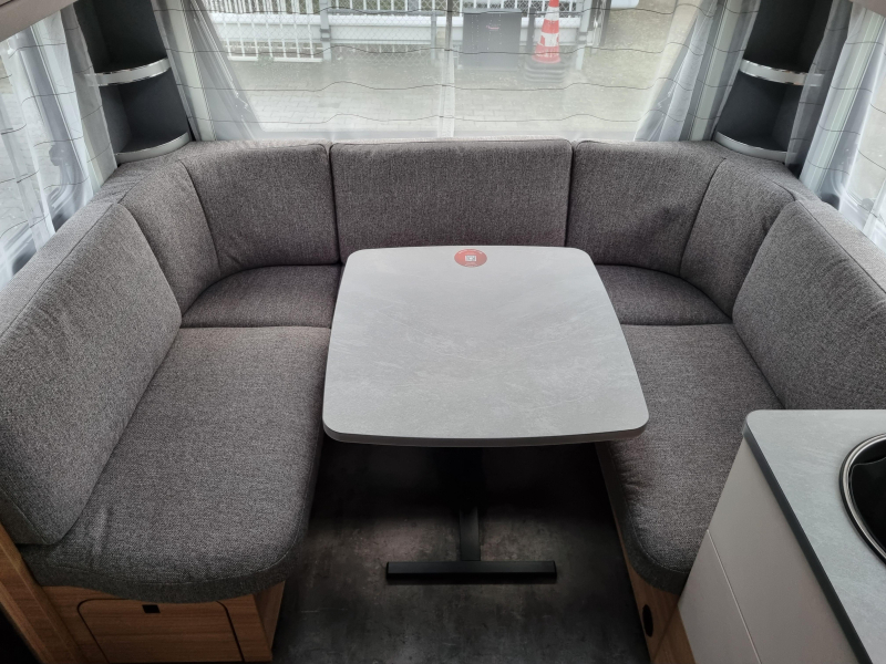 Dethleffs Summer Edition 470 FR - Roof air conditioning - photo: 5