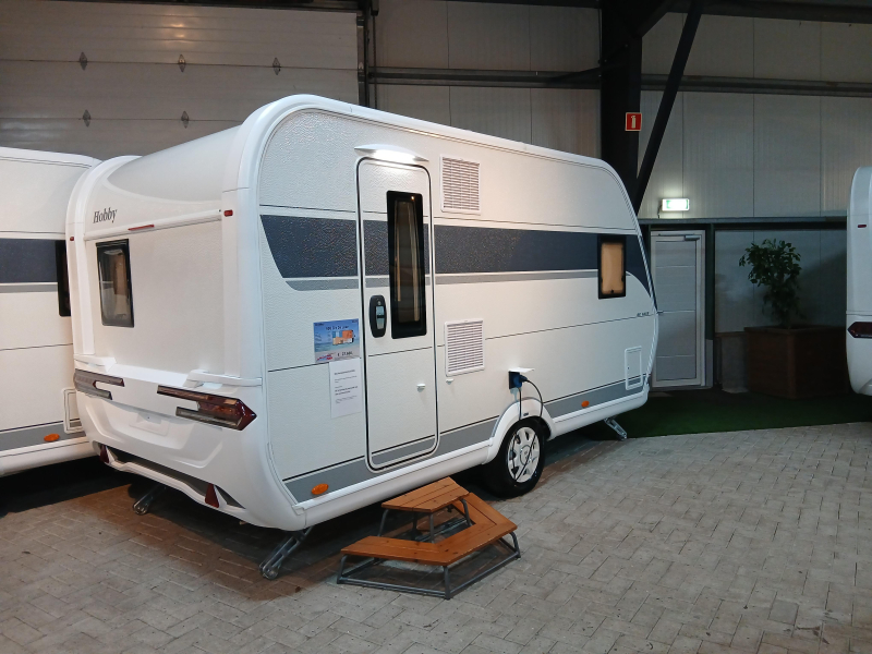 Hobby De Luxe 400 SFE foto: 2