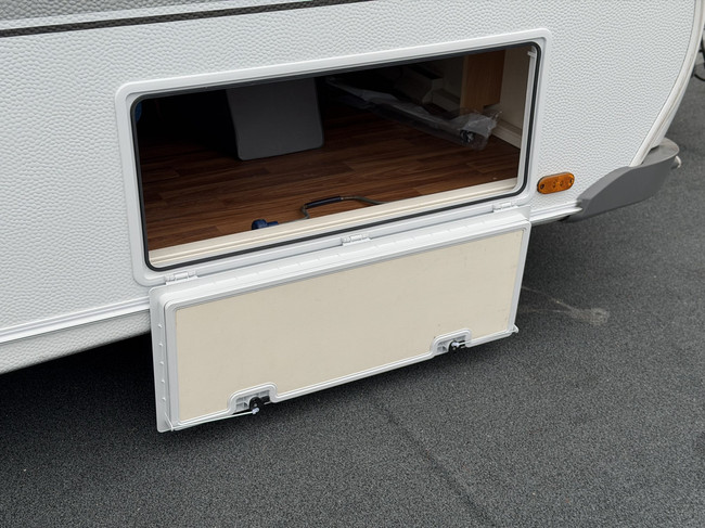 Knaus Sudwind 460 QU Foto: 8