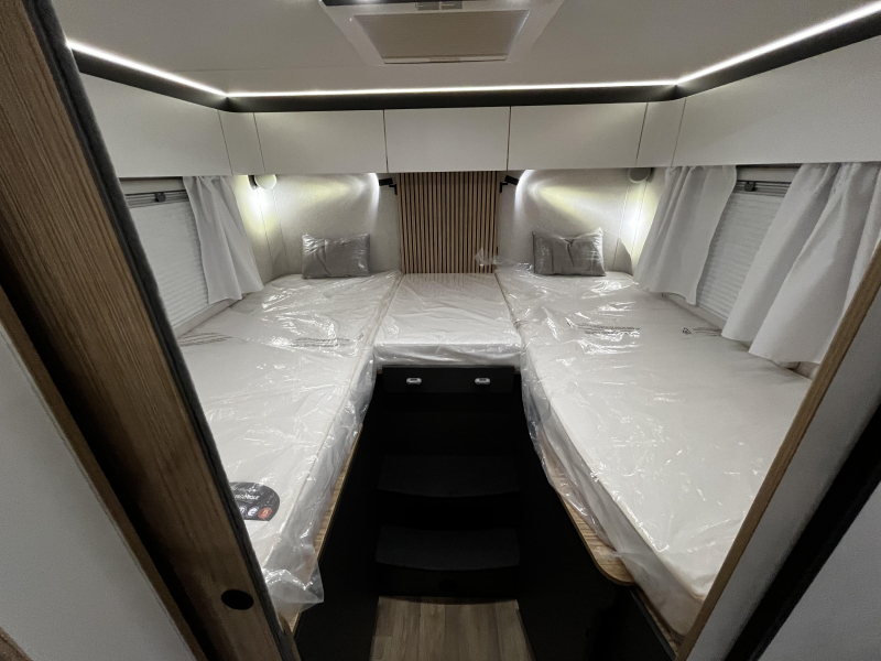 Pilote P 690 GJ Camper, 2026! photo: 12