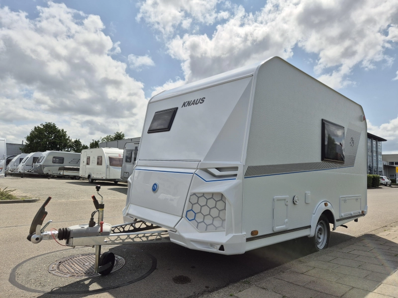 Knaus Yaseo 340 PX Lichtgewicht!  foto: 5