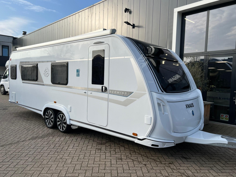 Knaus Sudwind 650 PXB queensbed, bomvol opties  foto: 25
