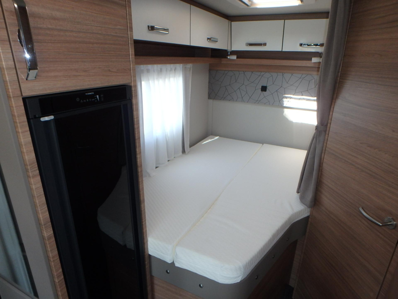 Weinsberg CaraSuite Spicy 650 MF  foto: 16