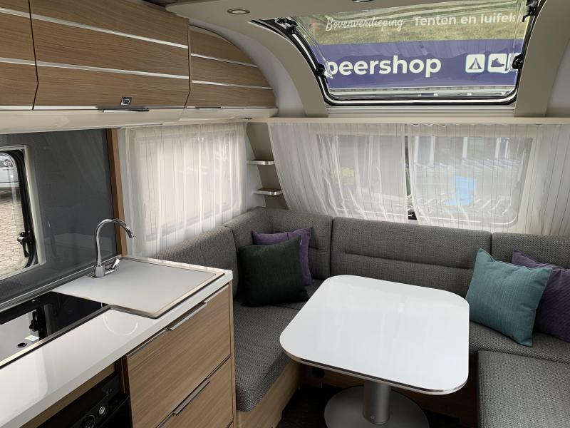 Adria Adora 462 UP - Isabella Voortent -  foto: 3