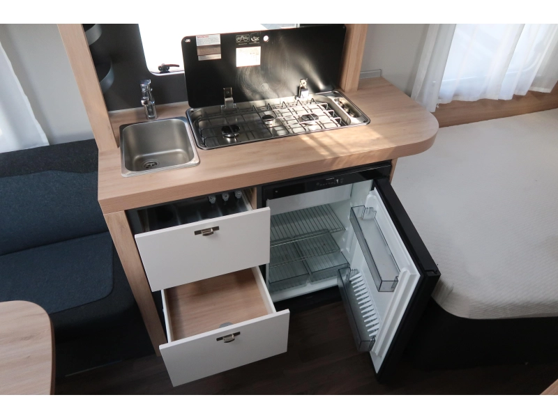 Knaus Sport 450 FU ZGAN, 5 MAANDEN OUD  foto: 7