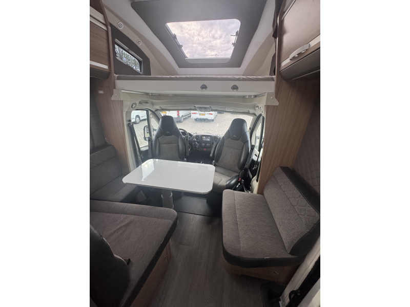 Adria Coral XL Plus A 670 SL  foto: 9