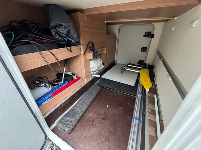Knaus R16 Knaus Sky TI Silver Selection 700 MEG Airco AUT 31dkm foto: 8