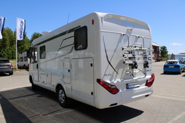 Compacta Hymer Exsis i 474 Fiat 160 cv estrecha ligera camas individuales y abatible (55 foto: 11