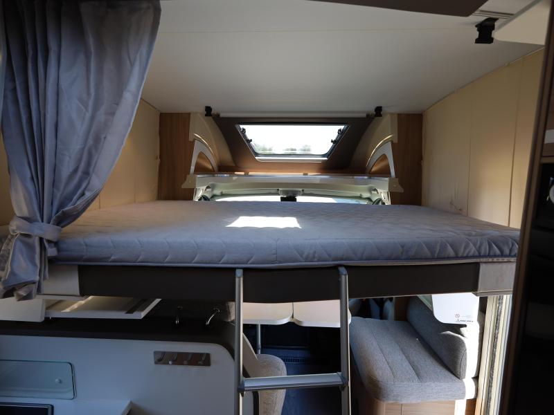 Adria Matrix Newline 670 SC Queensbed + hefbed  foto: 10