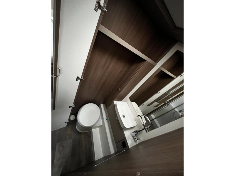 Carado T 447 - met TV + Schotel  foto: 13