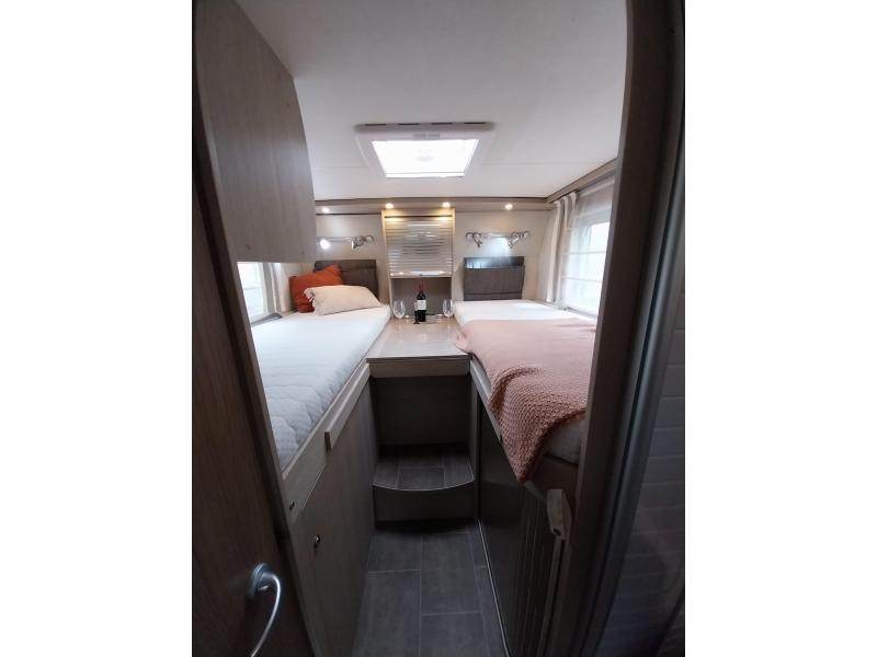 Bürstner Nexxo 728 G enkele bedden, trekhaak  foto: 13