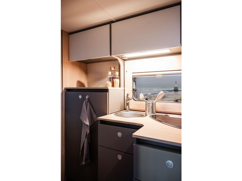 LMC Tourer 660 G enkele bedden 2027 autom.  foto: 14