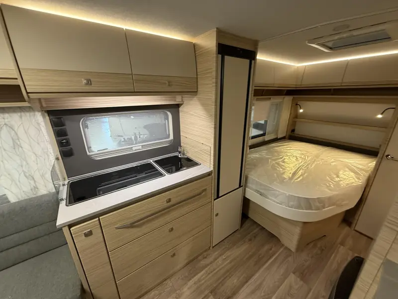 Fendt Bianco Selection 465 SFB  foto: 3