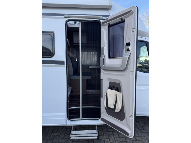 Weinsberg CaraLoft 650 MEG foto: 11
