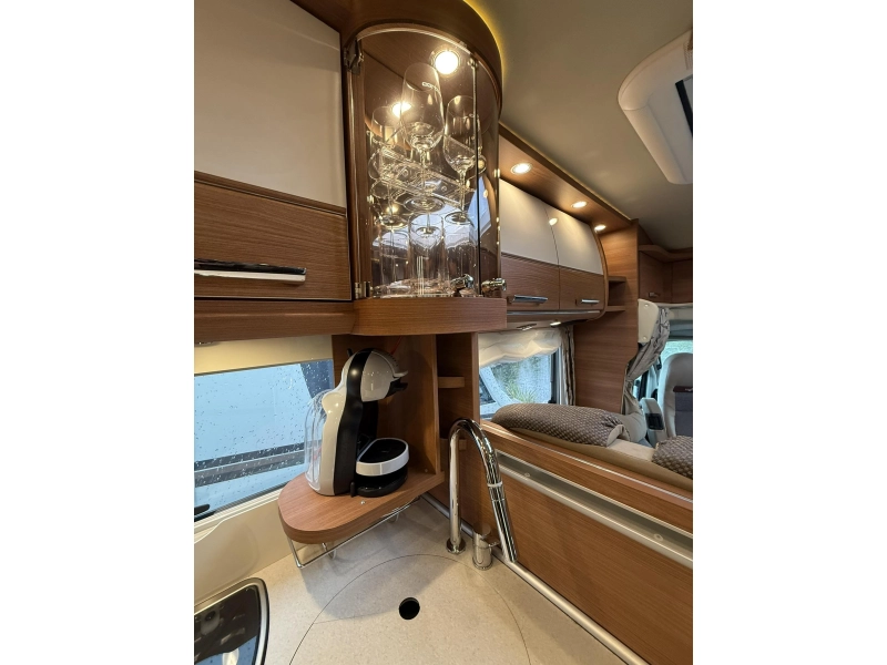 Carthago Chic C-Line T 4.9 LE -VOLL MIT ZUBEH&Ouml;R Foto: 18