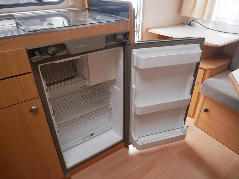 Beyerland Sprinter Lite 440 LB Mover, luifel, fietsenrek  foto: 9