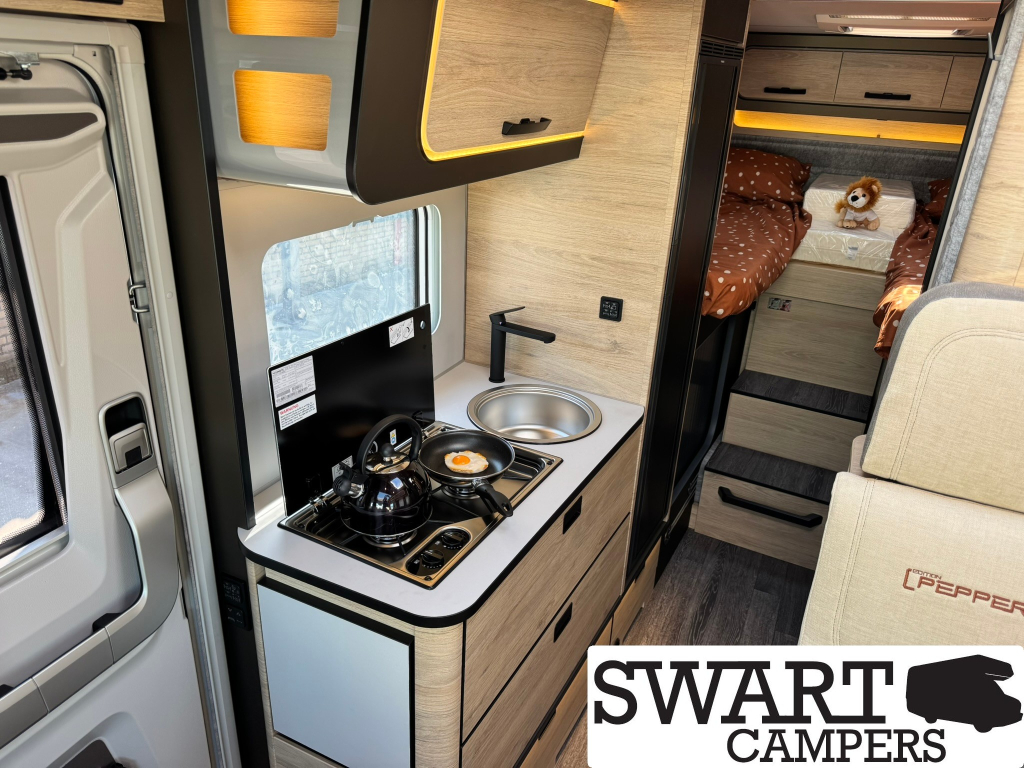 Weinsberg CaraCompact 600 MEG Edition [pepper] foto: 13