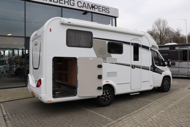 9 traps AUTOMAAT Knaus Platinum Edition Sun TI 650 vlakke vloer enkele bedden (80  foto: 18