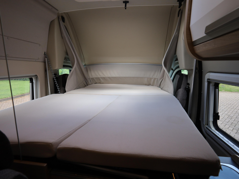 Knaus Boxstar Solution 4 4 persoons met dakairco  foto: 9