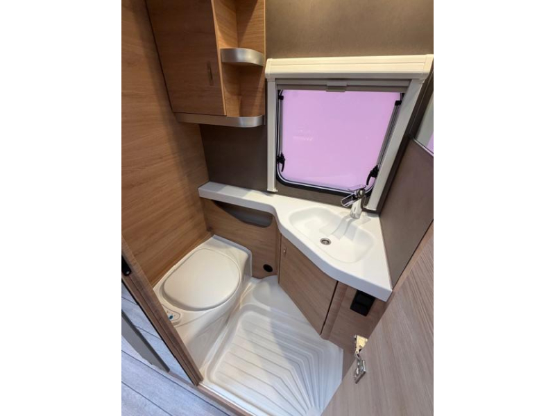 Knaus Sudwind 60 Years 460 EU Incl. Mover y Toldo foto: 19