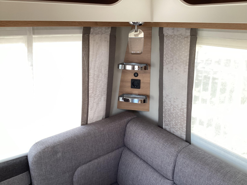 Tabbert Da Vinci 490 TD Mover/underfloor heating photo: 3