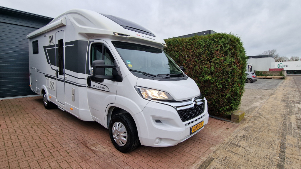 Adria Matrix 650 DC Foto: 0