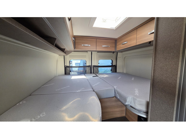 Dethleffs Globetrail 640 EK / Gratis Stalling foto: 12