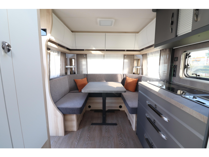 Hobby De Luxe 460 UFE MODEL 2026 - 1500KG - 900  foto: 6