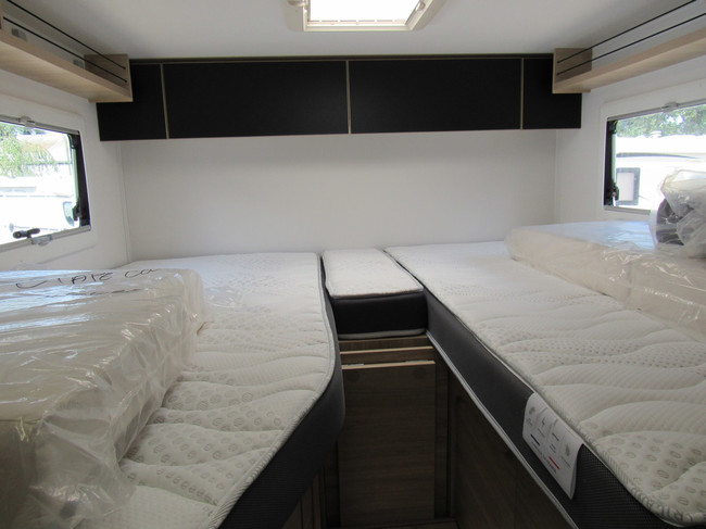 Challenger S217 SPORT Etape semi-integr Single beds Y2025 photo: 8