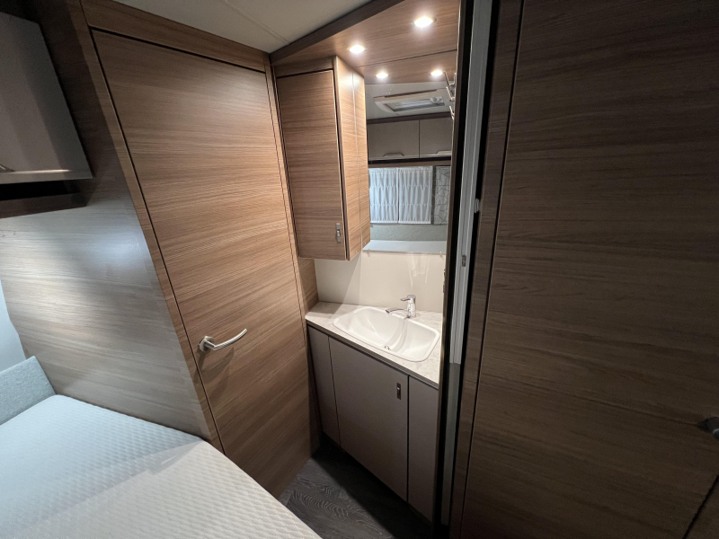 Knaus Sport 450 FU  foto: 10