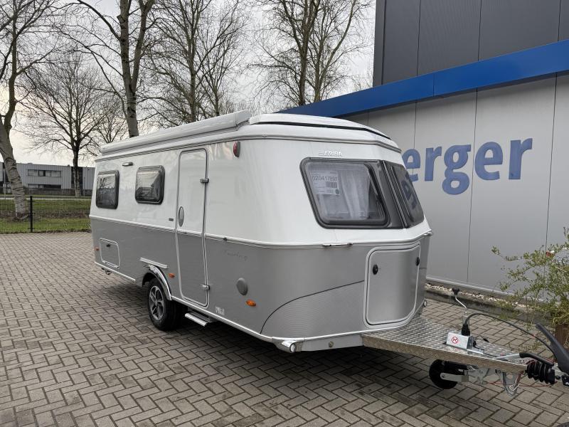 Eriba Touring 630 Urban uitvoering  foto: 12
