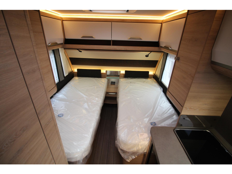 Knaus Sudwind Black Selection 460 EU AIRCO AKTIE JULI MAAND  foto: 8