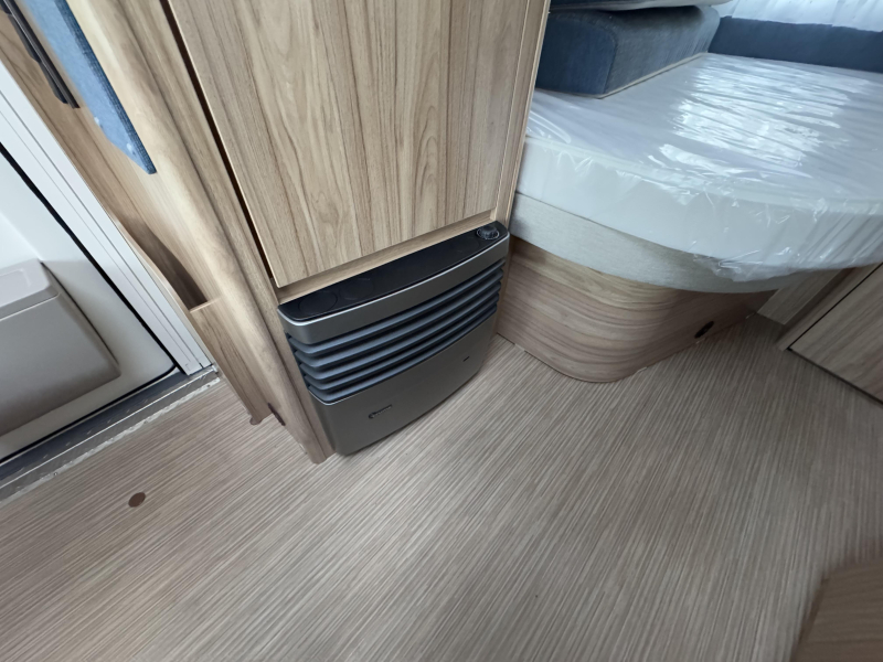 Eriba Nova Light 465 