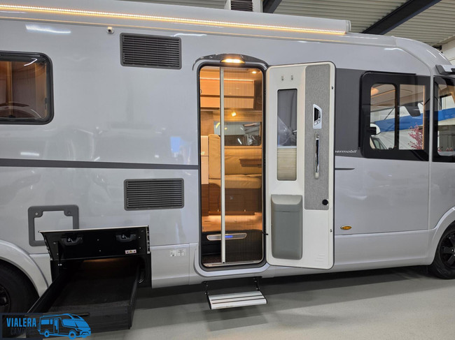 Hymer BML-I 880 *Automaat 170pk*Levelsysteem* BOMVOL!!