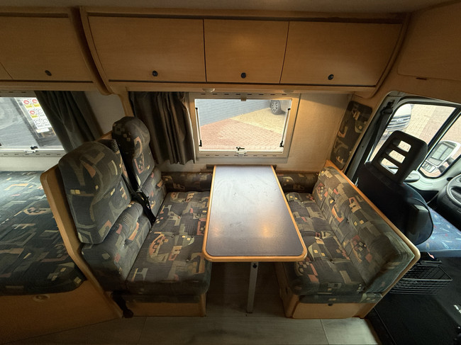 Chausson welcome Franz&ouml;sisches Bett Klimaanlage Markise Apple CarPlay Heizung neue T&Uuml;V-Pr&uuml;fung Foto: 9